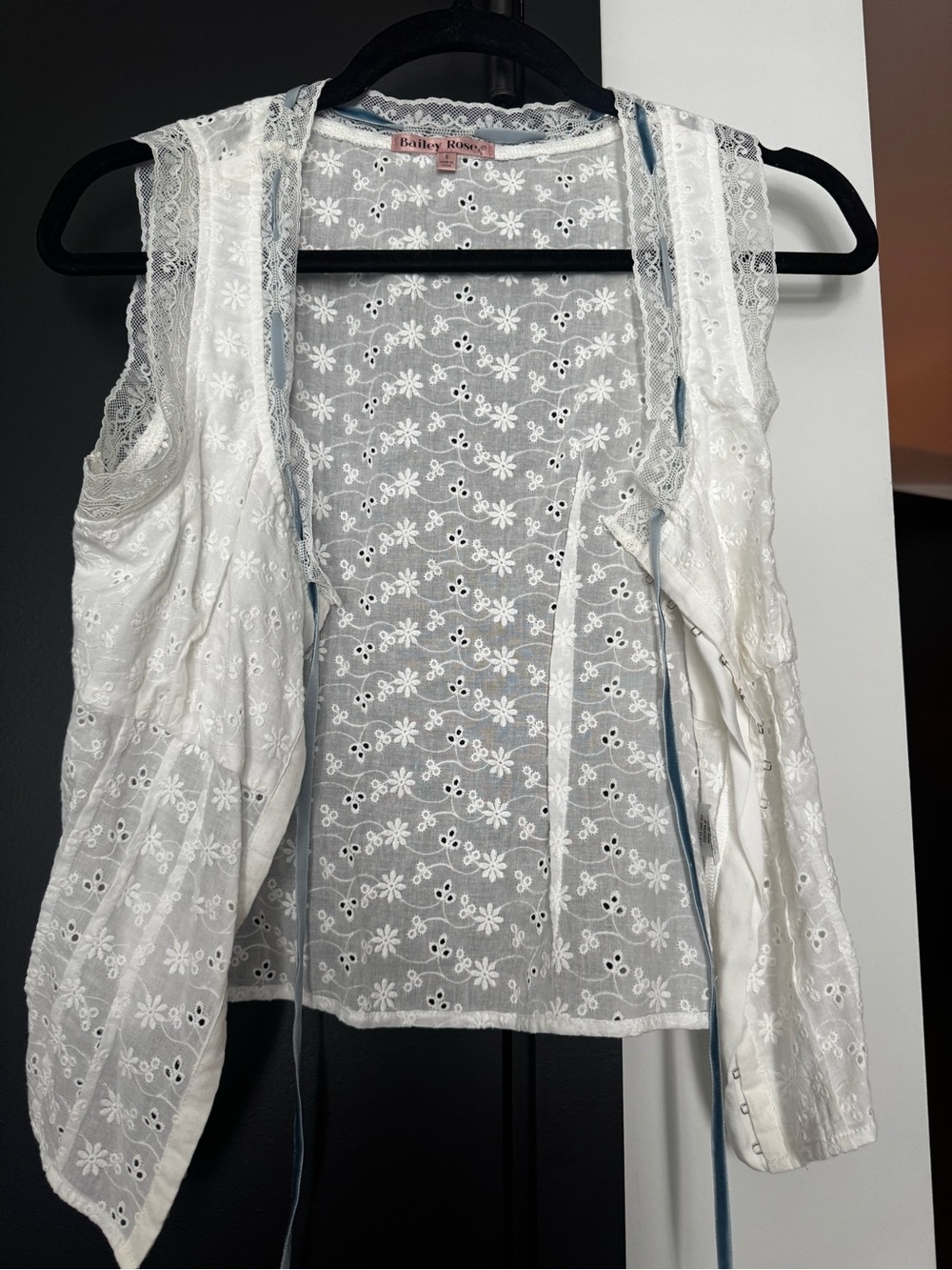 Bailey Rose White Eyelet Lace Sleeveless Blouse